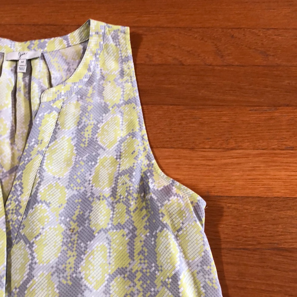 Joie Sleeveless Python Print Blouse. Euc. - image 5